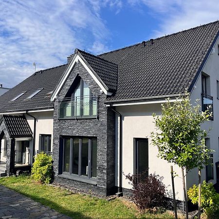 Family Apartments Klinovec Loučná pod Klínovcem Exteriör bild