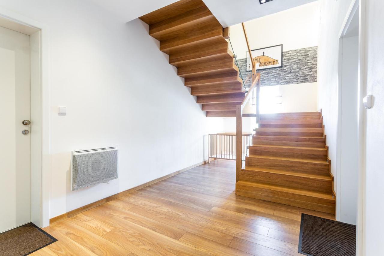 Family Apartments Klinovec Loučná pod Klínovcem Exteriör bild