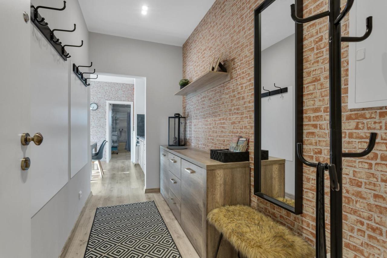 Family Apartments Klinovec Loučná pod Klínovcem Exteriör bild